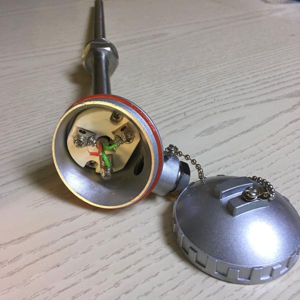 Customized Support OEM High Temperature Armored WZP Thermocouple with Single Thread