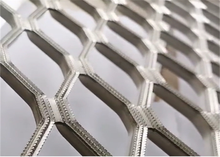 China 20 Years 6063t6 Aluminium Expanded Metal Mesh Safety Walkway on sale