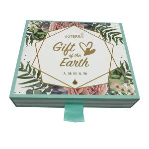 Buy cheap Custom Printed Cardboard Gift Packaging Boxes Beautiful Appearance Durable product