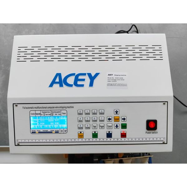 ACEY-DG-220S Wire Cutting Stripping Machine operational view
