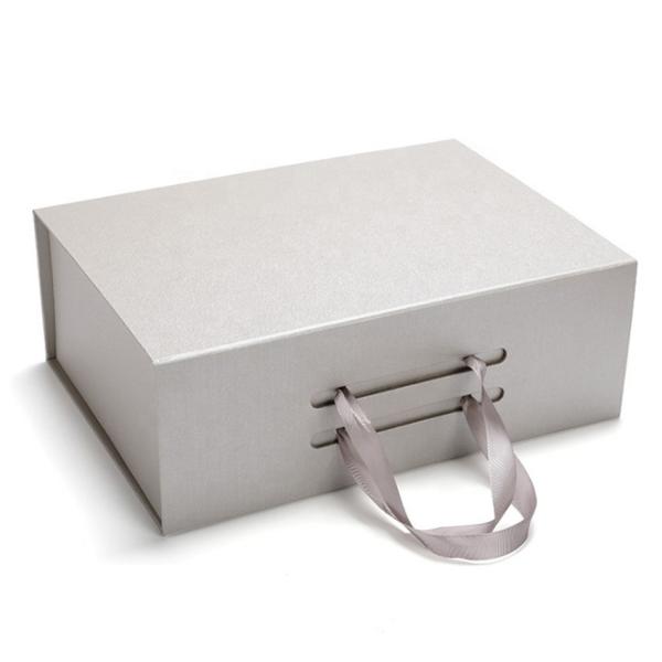 Magnetic Folding Box With Ribbons Luxury Clothes Gift Packaging Support