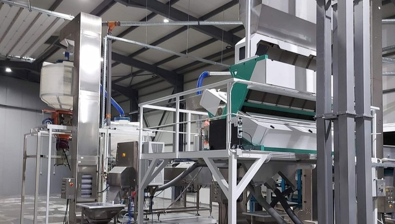 Color sorter operation case