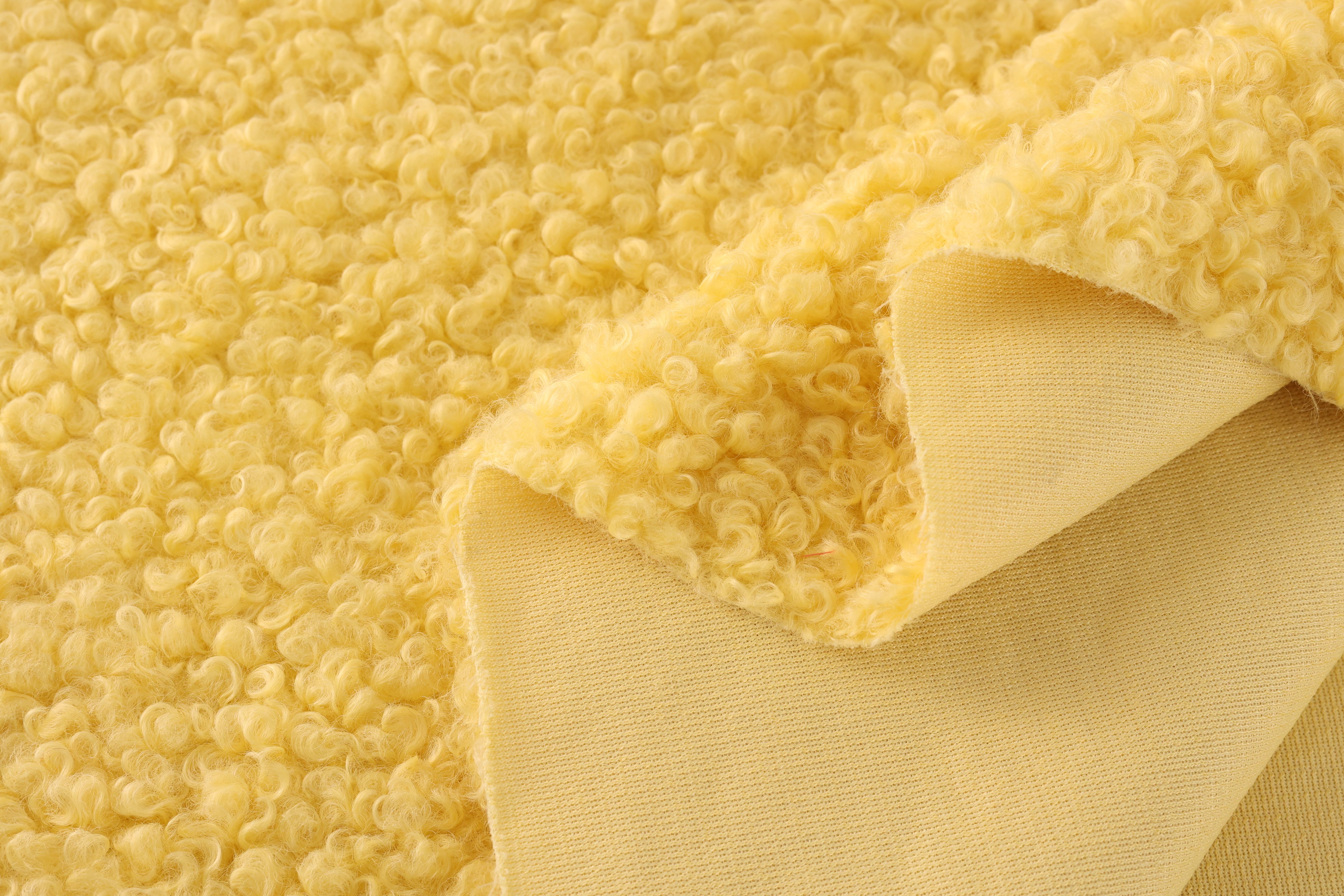 Recycled Soft 100 Polyester Knitted Whole Sherpa Fleece Curly Fleece Plush Fabrics for Clothing Home Blankets Shoes