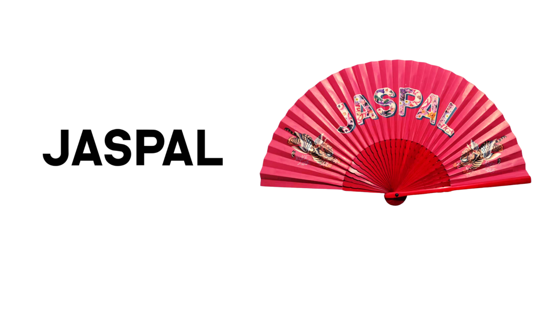 Customized Logo Bamboo Folding Hand Fan Leopard Print Pattern Sublimation Technique for Wedding Dancing Clack Bamboo Crafts