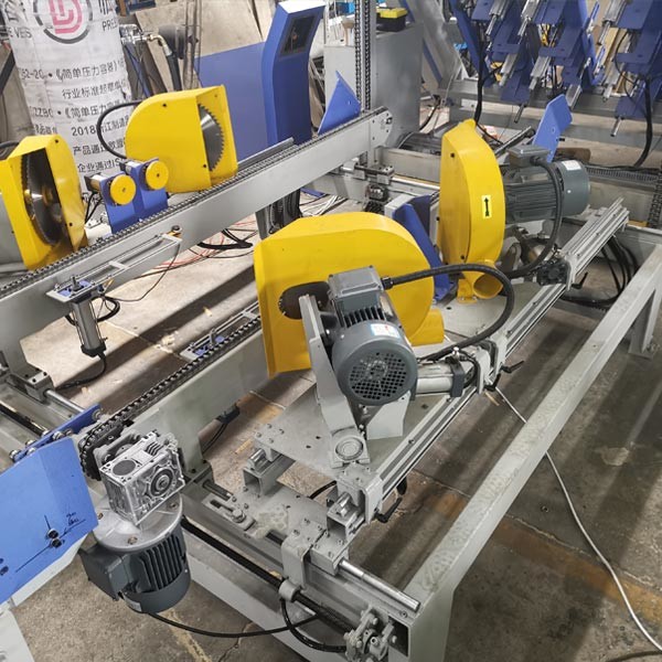 Rhino European Block Wooden Pallet Nailing Machine Sale