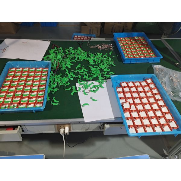 Metal Oxide Polymer Power Surge Protection Device Outdoor Silicone Rubber Arrester