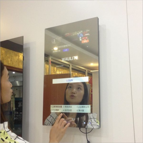 42 Inch Magic Digital Mirror Advertising , Wall Mounted Advertising Player