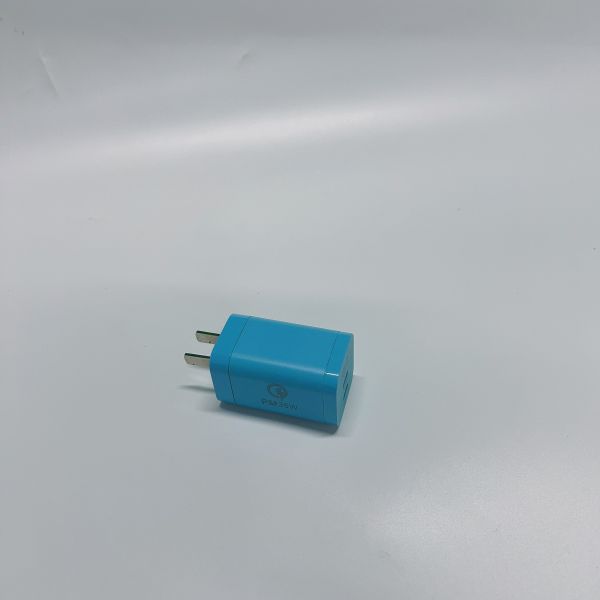 ODM 15V 2.4A GaN Fast Charger Energy Saving Safe And Reliable