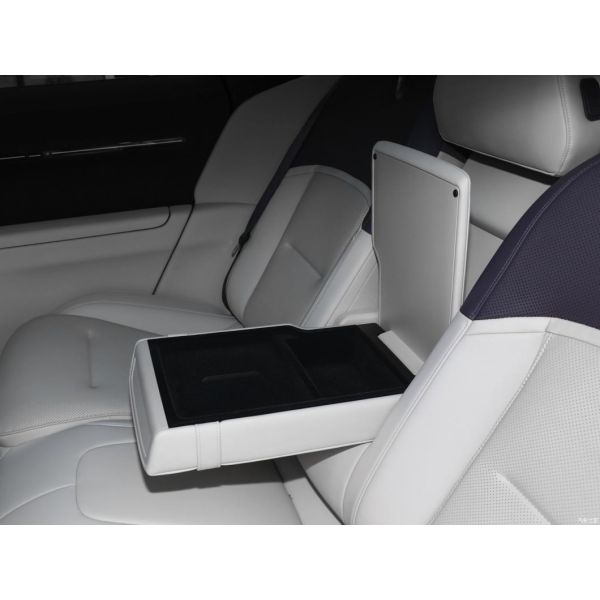 High Performance Luxury Pure Electric Car Sedan Changan Huawei Avatr 12 New Energy Vehicles Car