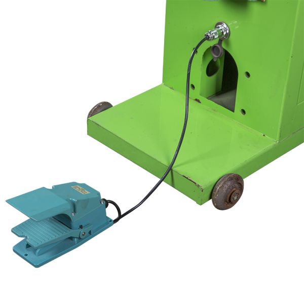 2023 Sales Welded Wire Mesh Pneumatic Spot Welder for Multiple Uses and Applications