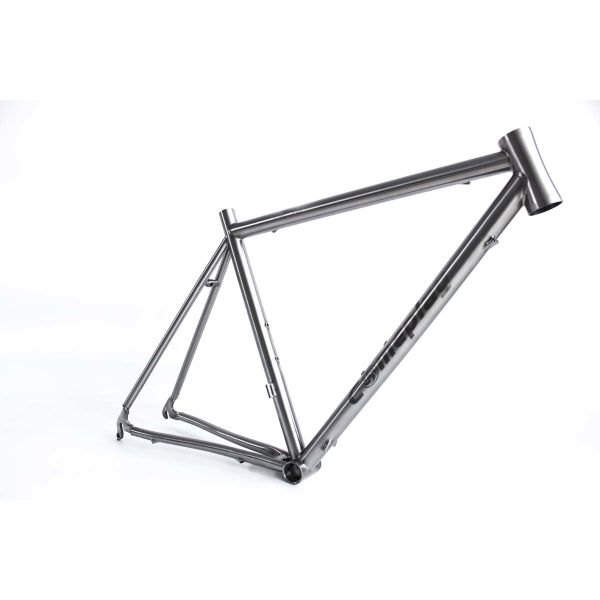 Lightweight Titanium Road Bike Frame 130mm Inner Cable Routing Anti Rust