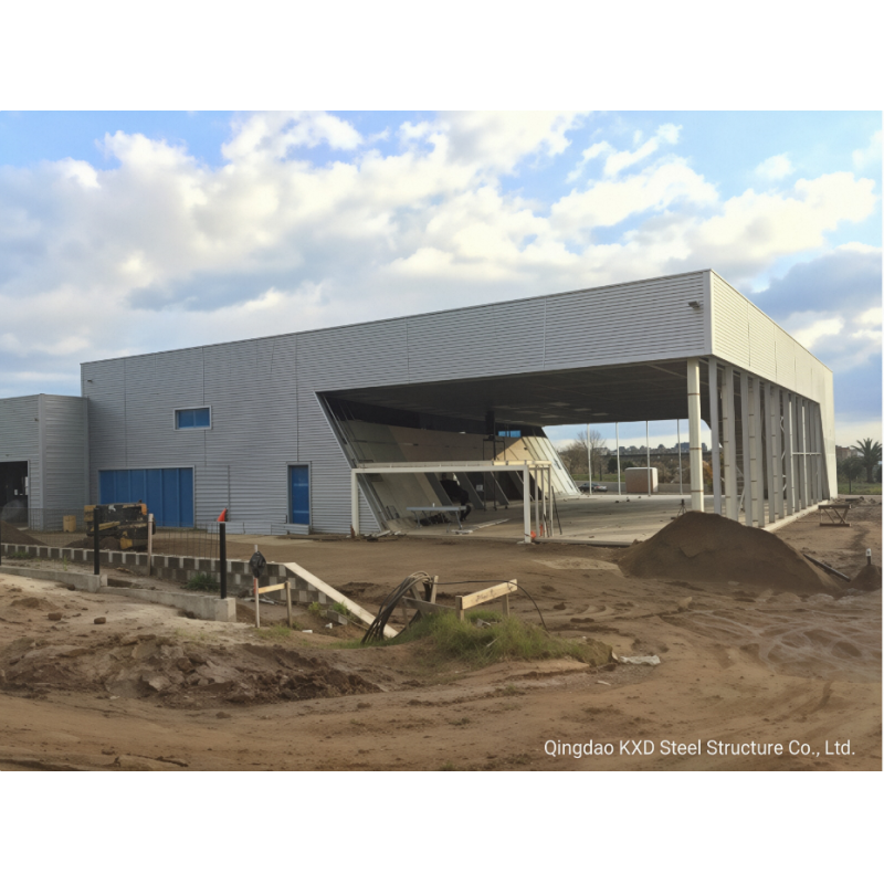 Customizable Span Prefab Steel Structure Metallic Frame Warehouse with Hot Dip Galvanizing and Light Weight Design