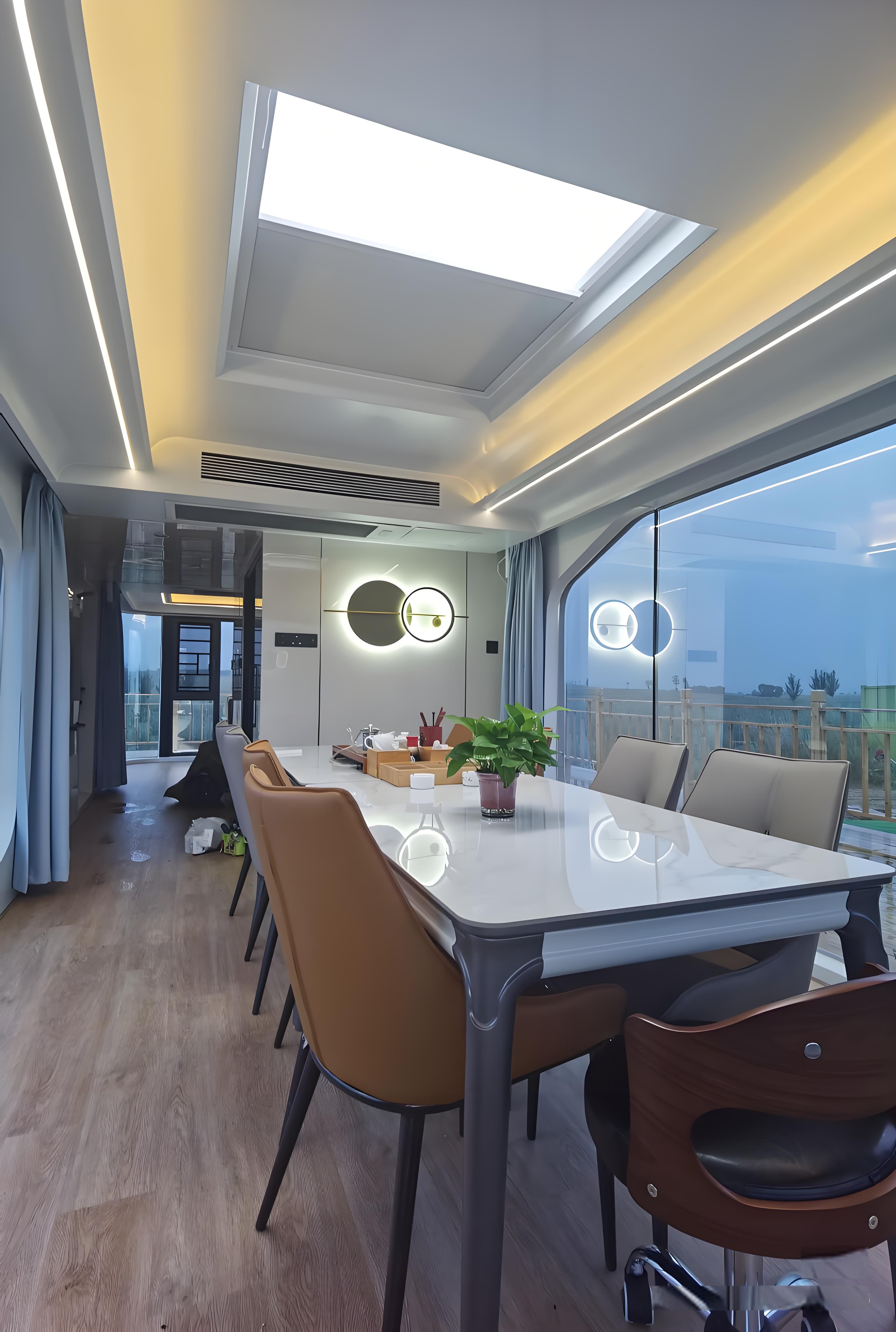 Modern Luxury Mobile Space Capsule House Green Steel House