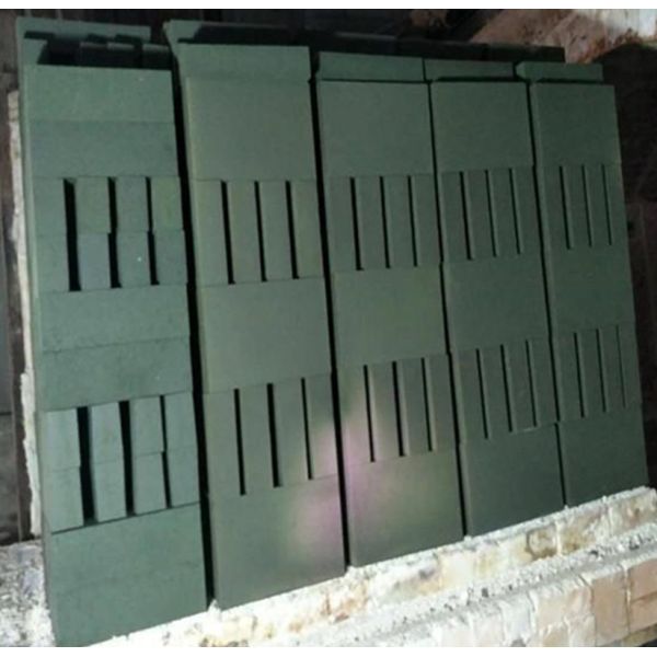 Good Slag Resistance Customized Carbon Mgo-C Refractory Brick for Eaf International Standard