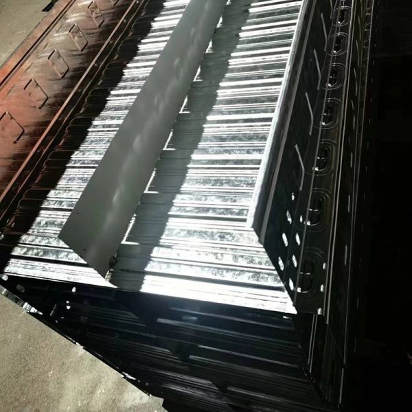 Non Flammable Fire Resistance Molded Cable Tray For Electrical Installations