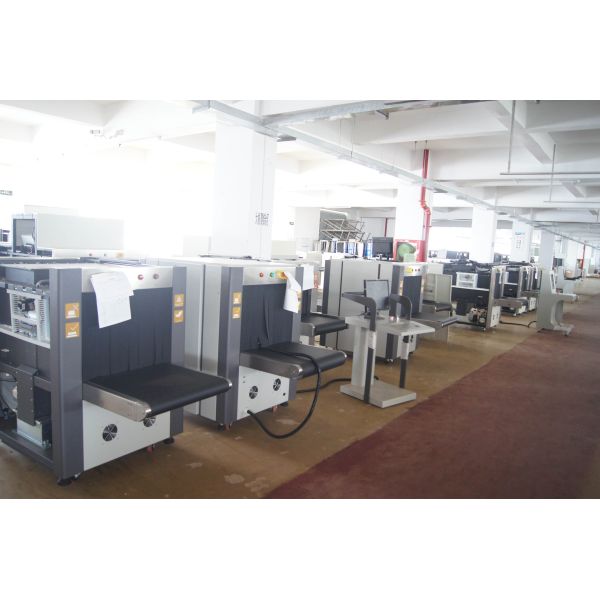 600 * 400 Mm Airport X Ray Scanner , 150 KG 0.22m / s Conveyor X Ray Scanning Machine