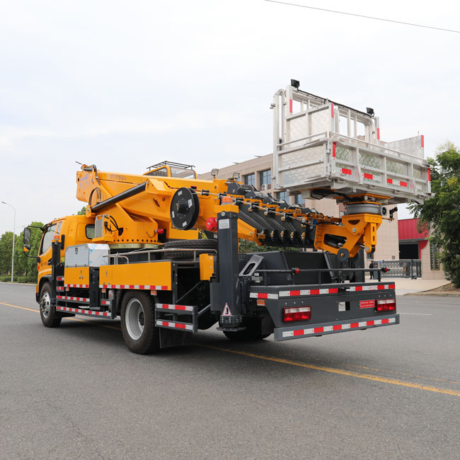 Customized JMC 14m 25m 35m 45m 65m Bucket Truck Aerial Working Platform Telescopic Boom Aerial Work Platform