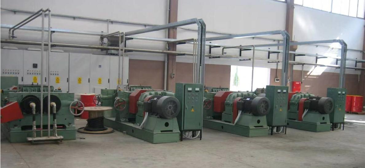 1000kg/H 3000kg/H Waste Tire Recycling Machine Full Auto Tyre Recycling Line