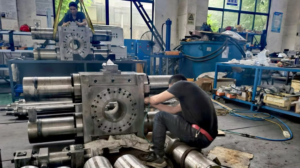 Heavy Oiled Round Hydraulic Cylinder Barrel Precision Engineered