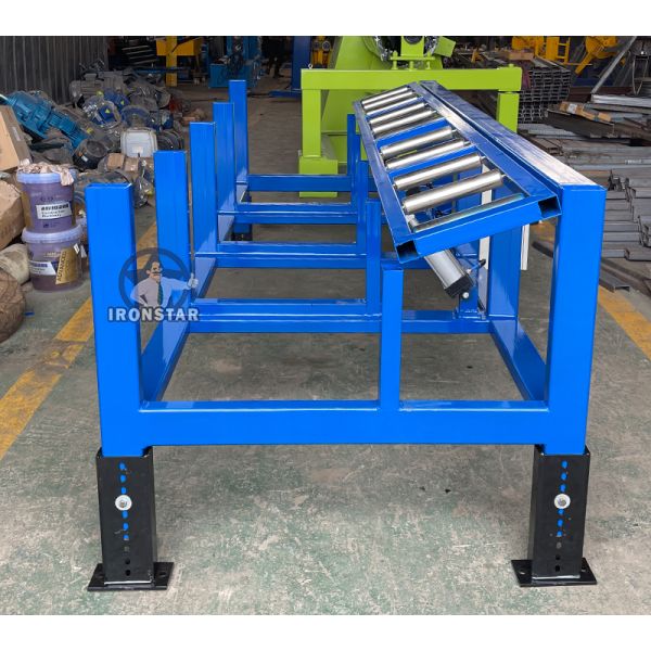 C U V Channel Roll Forming Machine Parts Automatic Receiving Table
