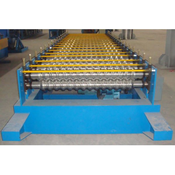 Metal Wall And Roof Corrugated Roll Forming Machine With Hydraulic Station