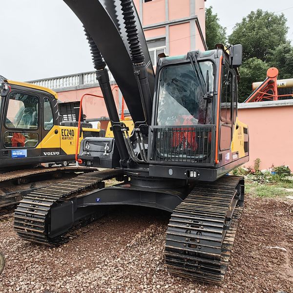 Sweden EC240 Used Volvo Excavators Hydraulic Backhoe 24 Ton For Mining Digging