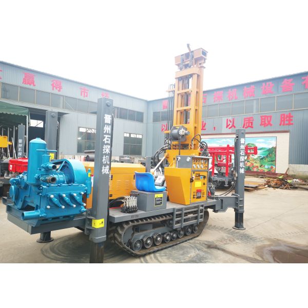 Water Borehole Pneumatic Earth Drilling Equipment 260 Meters With Large Torque