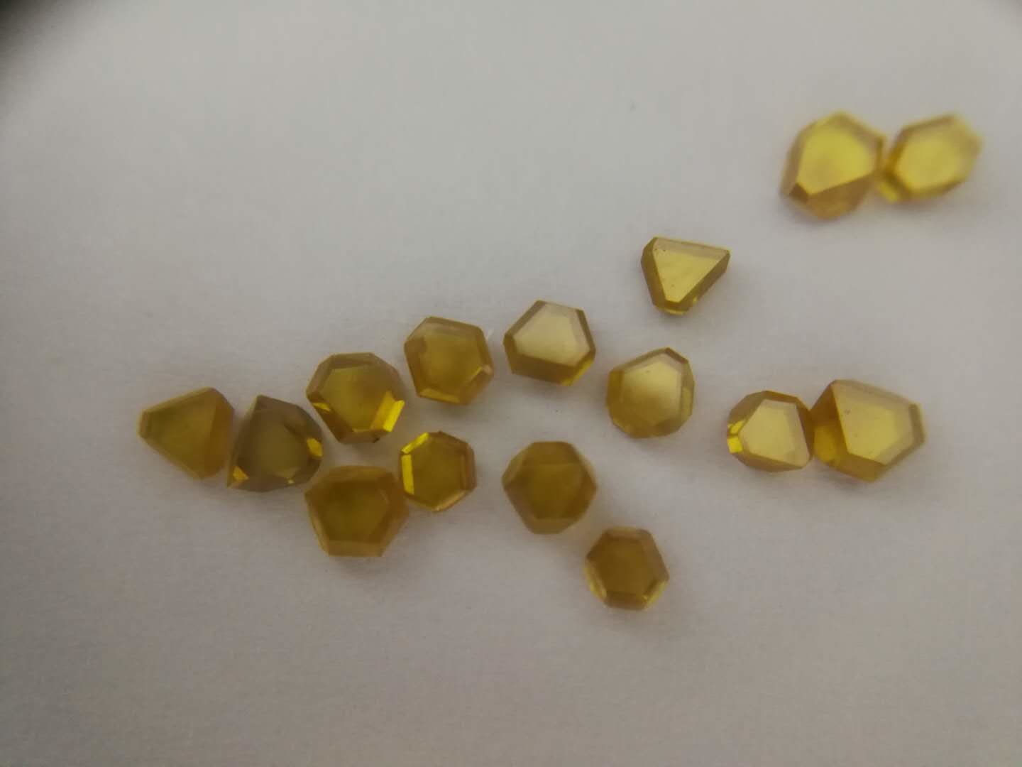 High Purity Mono Crystal Diamond Plate 111 Orientation HPHT Diamond For Wire Die