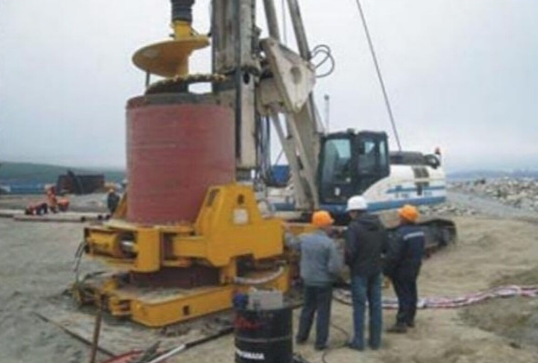 4 To 10t 1200mm 1500mm Hydraulic Casing Oscillator Piling 1980Kg/M