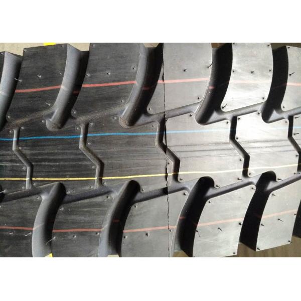 8.25R16LT Light Truck Tires Robust Tread Pattern Design For Regional Vehicle