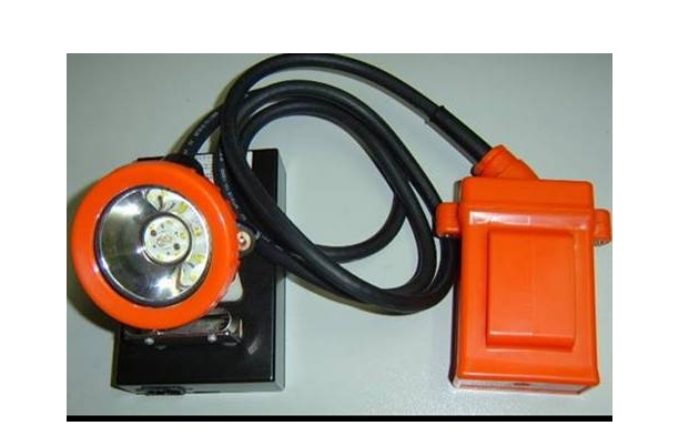 Cordless LED Mine Cap Lamp With Rechargeable Batteries