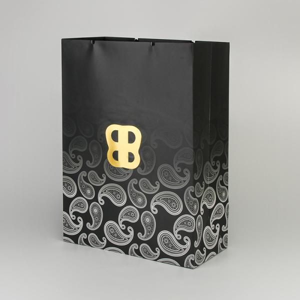 Paperboard Black Custom Paper Shopping Bag With Soft Handle