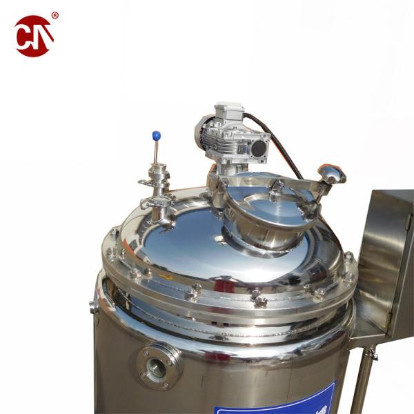 Factory Price 100L 500L 6000L Stainless Steel Dairy Juicer Raw Milk Cooling Tank in Dairy Processing Machine