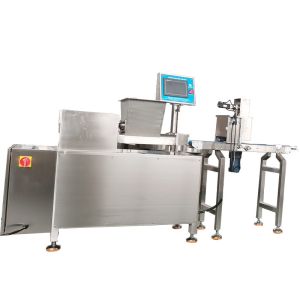 China Filled Protein Bar Machine, Date Bar Machine, Energy Bar Extruder on sale