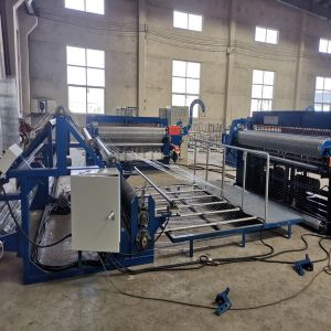 China Galvanized Automatic Chicken Cage 100mm Fence Mesh Welding Machine on sale