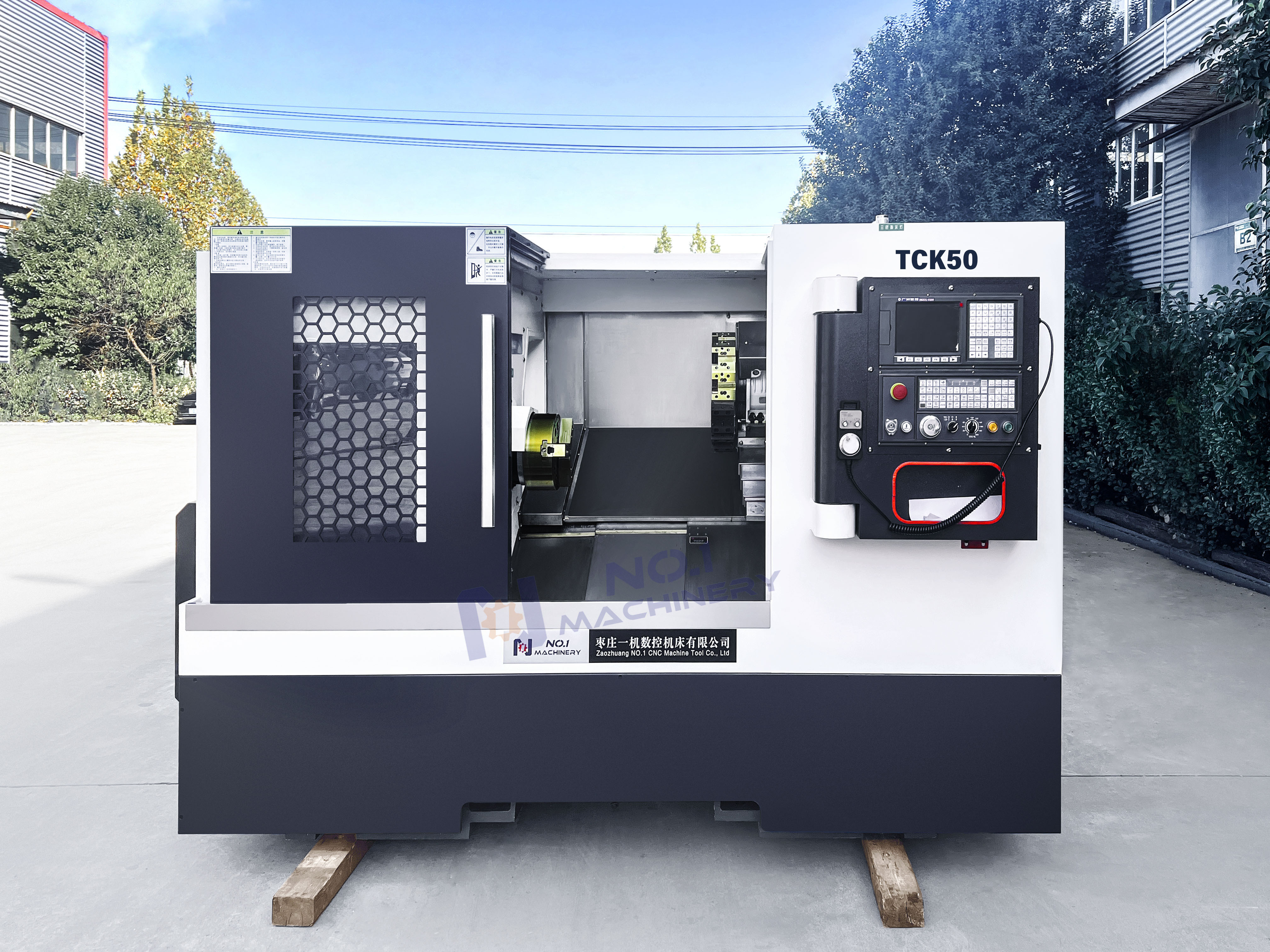 TCK50 Small CNC Lathe Machine Light Duty Slant Bed Turning And Milling Center For Metal
