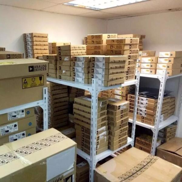 NV24C04MUW3VLTBG EEPROM ICs Memory Chip 4Kb 1 MHz SMD TSSOP-8