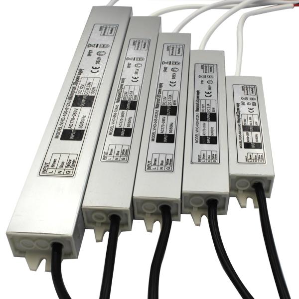 50/60 Hz Ultra Slim LED Driver , Heatproof 12V Constant Voltage Driver