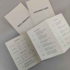 Clothing Instruction Manual Customized Card with Matte Lamination Surface