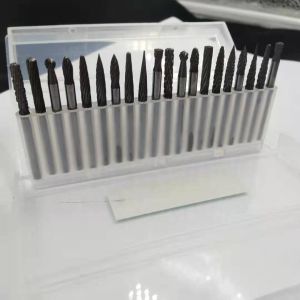 Buy cheap High Hardness Double Cut Carbide Rotary Burr Set Good Mechanical Stability product