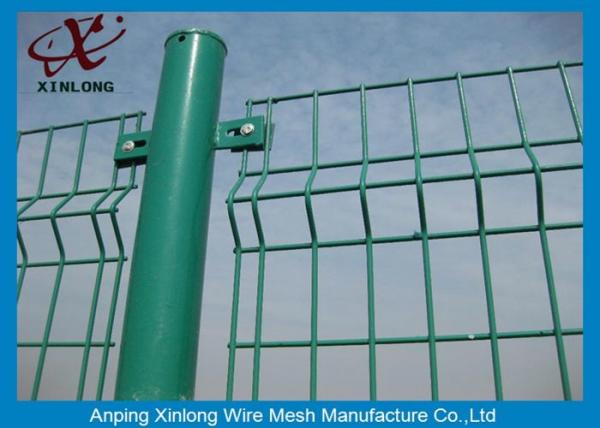 Quality Easily Assembled Galvanised Welded Wire Mesh Fence For Highway Sport Field Garden for sale
