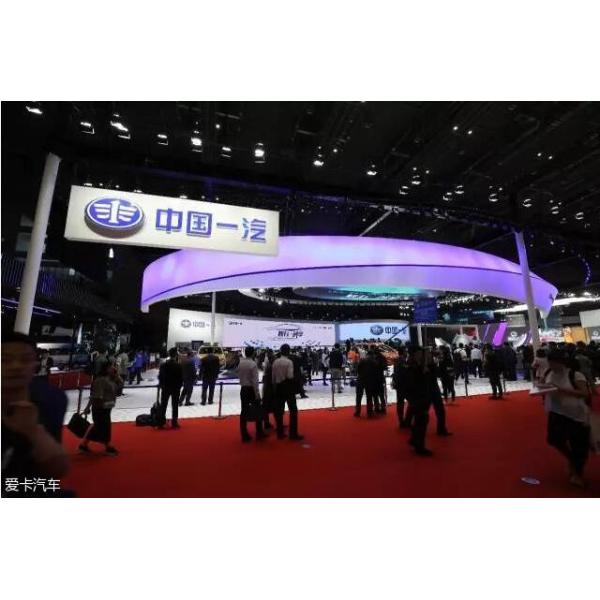 Left Drive 5 Door 5 Seat SUV Electric Car Neta V Second Hand Vehicles Used Cars