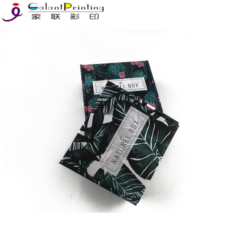 China Custom Logo Printed Packaging Boxes / Cardboard Gift Boxes With Lids on sale