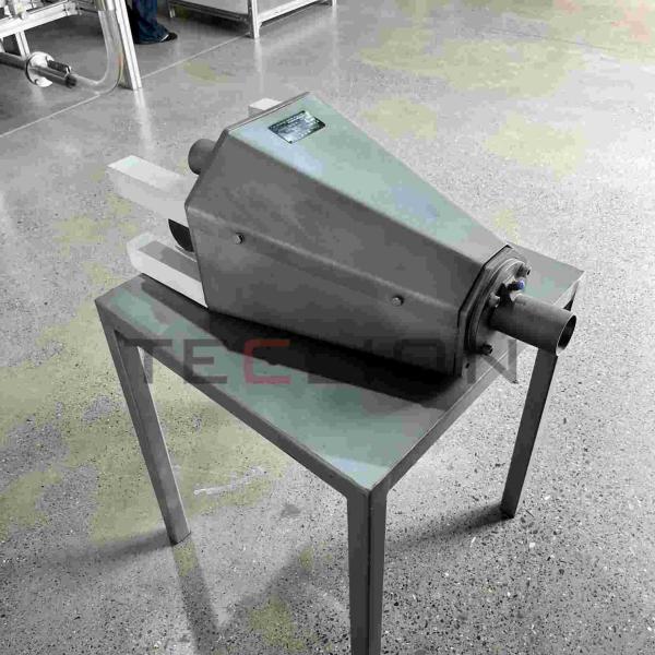 One in multiple out diverter valve solves the problem of flow distribution