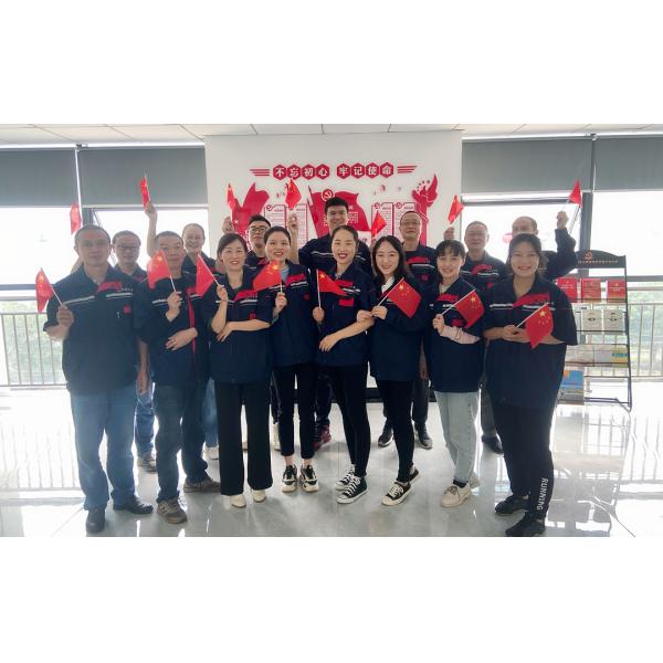 Self Supporting Galvanized Steel Pole Rooftop Antenna Tower For Telecom