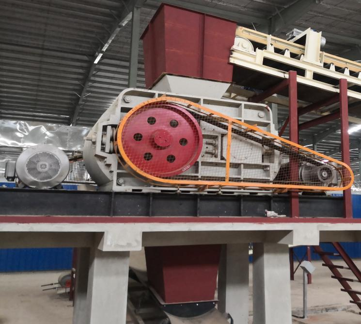 Fine High Speed Roller Crusher Mill Machine For Soft Raw Materials