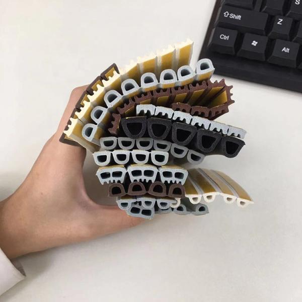 Customizable TPE PVC Silicone Rubber Sealing Strip for Wooden Door and Window TS16949