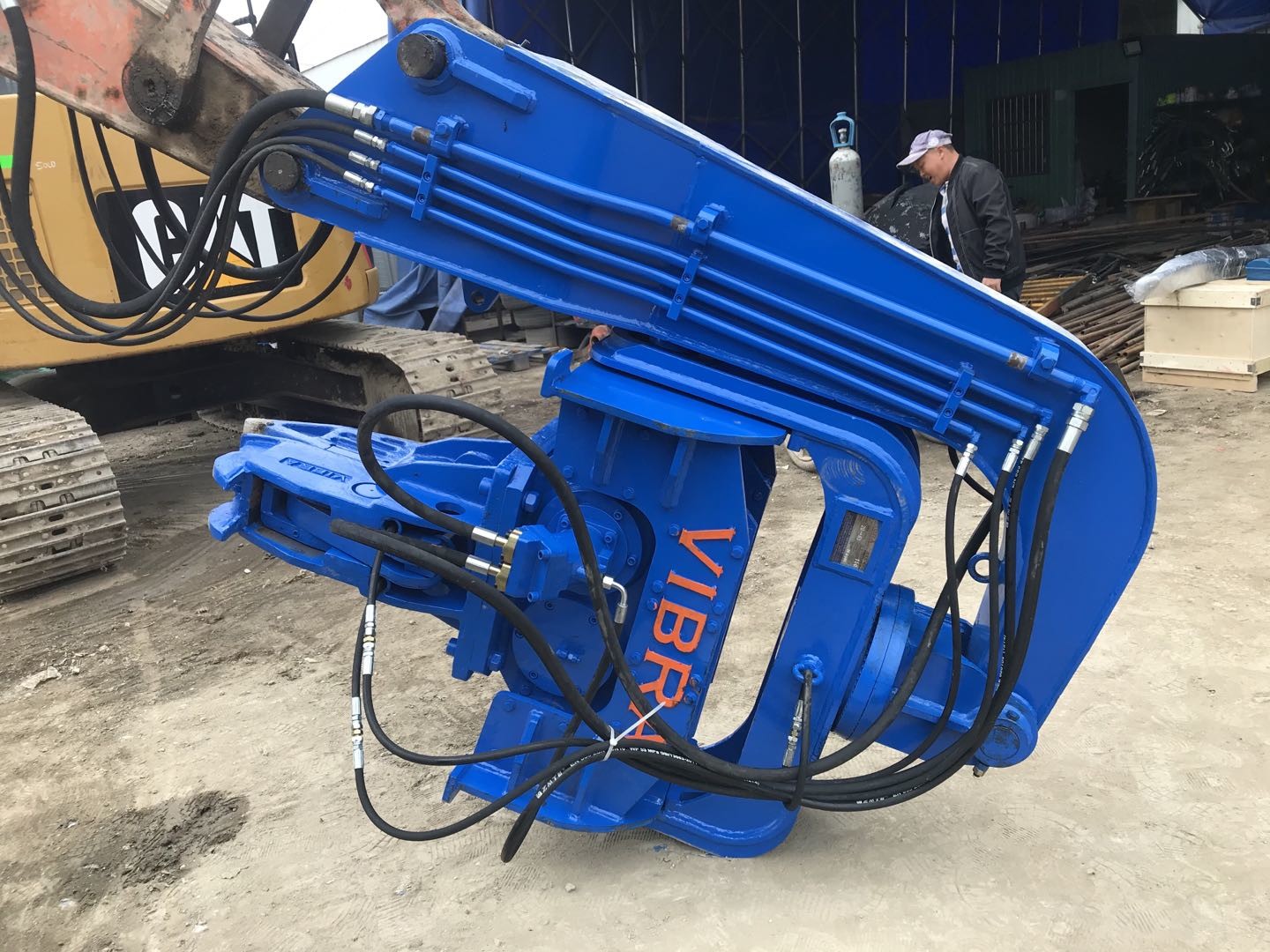Buy cheap Stable Running Hydraulic Pile Driving Equipment Quick Converting Operation product