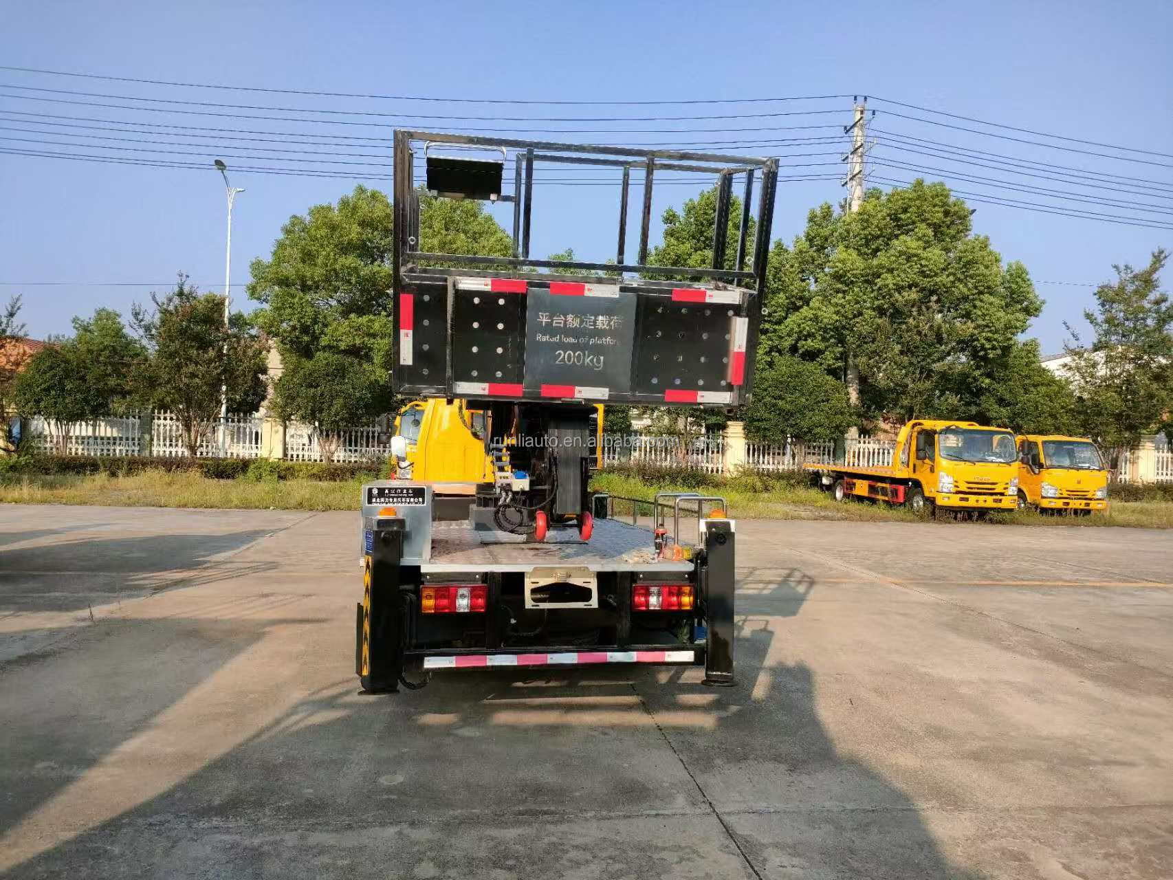 Factory Top Quality Customized JAC Aerial Work Platform Truck Telescopic Boom Bucket Vehicle High Altitude Operation Truck