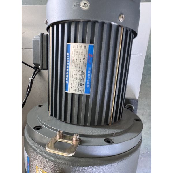 Finished wood panel demonstration showing precise edge banding application